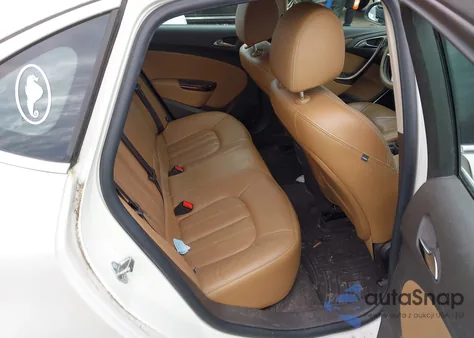 2014 Buick Verano Leather Group z USA, uszkodzony, nr VIN 1G4PS5SK9E4207213